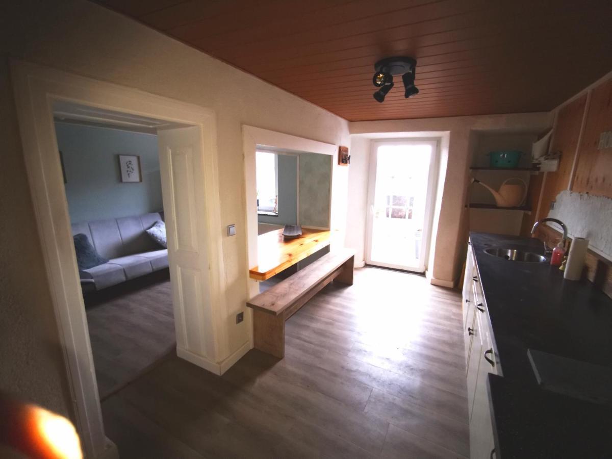 Mooi Ruim Appartement In Antieke Stadsboerderij Schönecken Εξωτερικό φωτογραφία